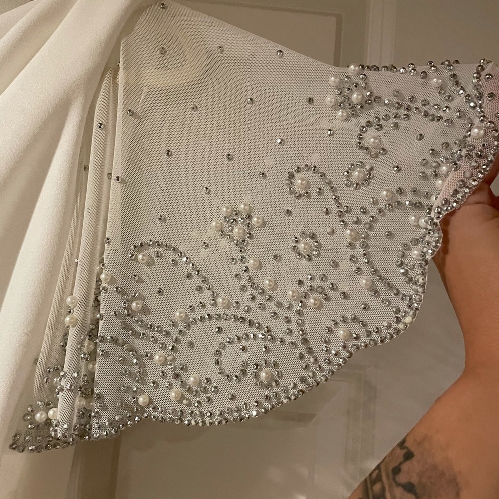 Betsy& Adam white dress - Picture 3 of 6